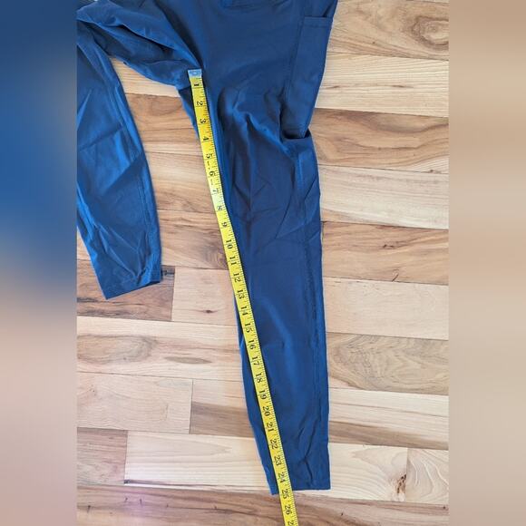 NWT Halara Leggings Size XS - Picture 8 of 8